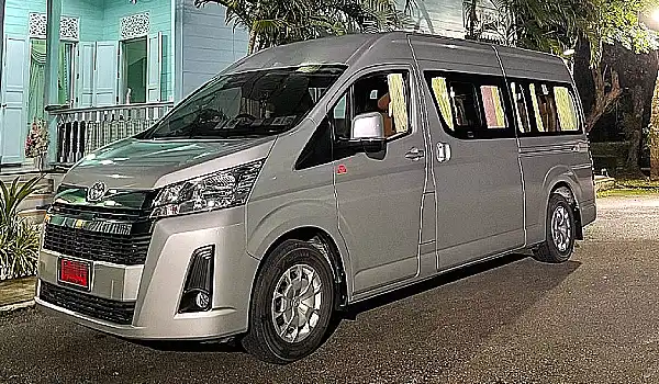 Toyota Commuter 2020